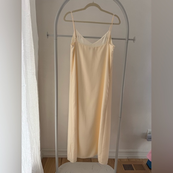 12 Storeez Slip Dress - Picture 2 of 9